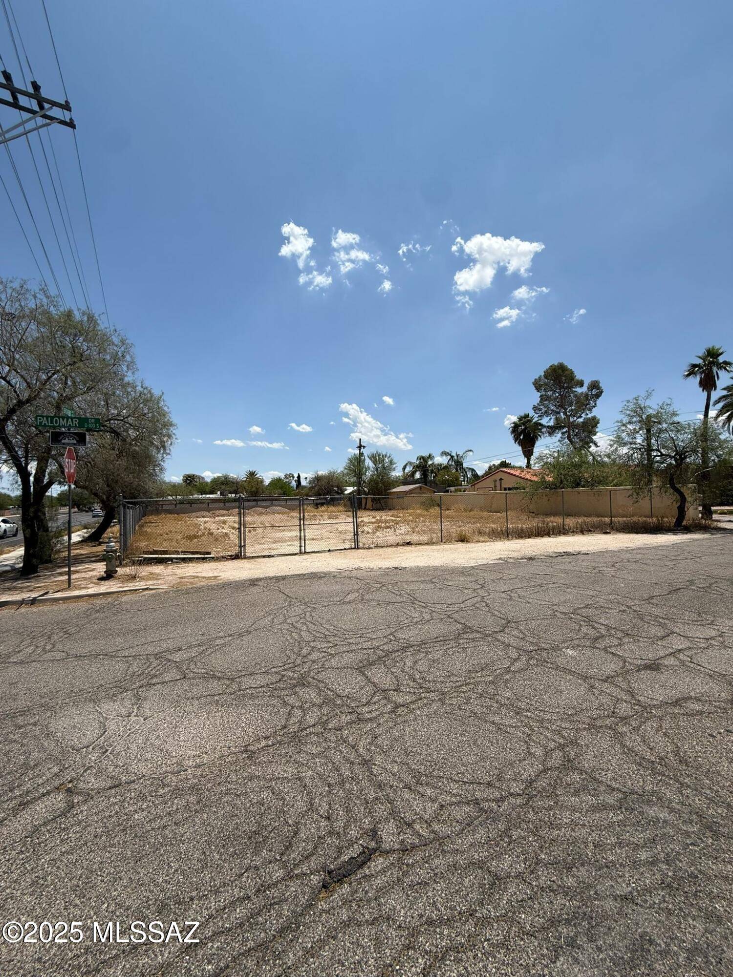105 S Palomar Drive #0, Tucson, AZ 85711