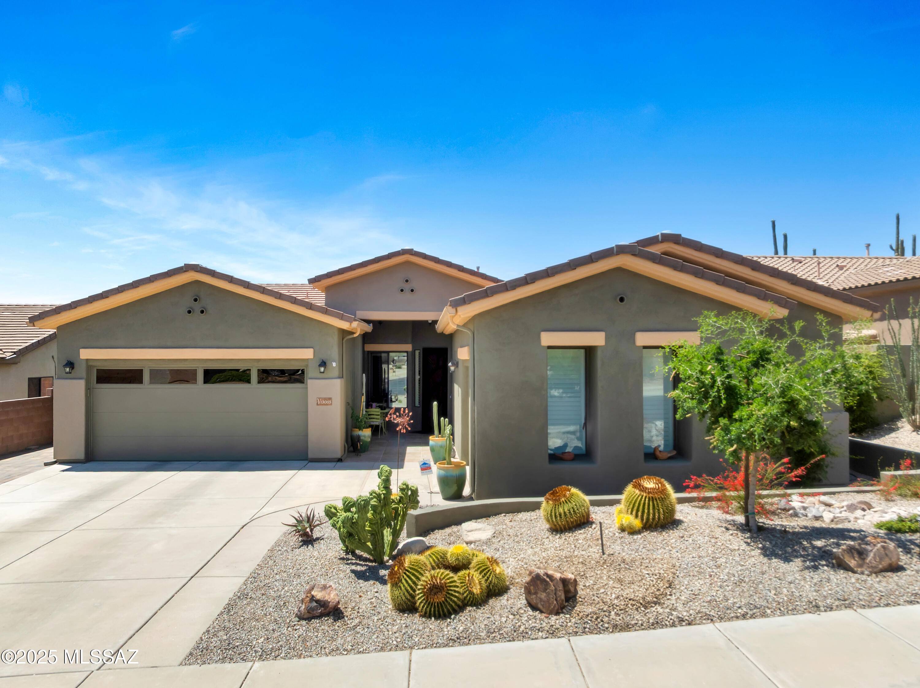 13065 N High Hawk Drive, Marana, AZ 85658