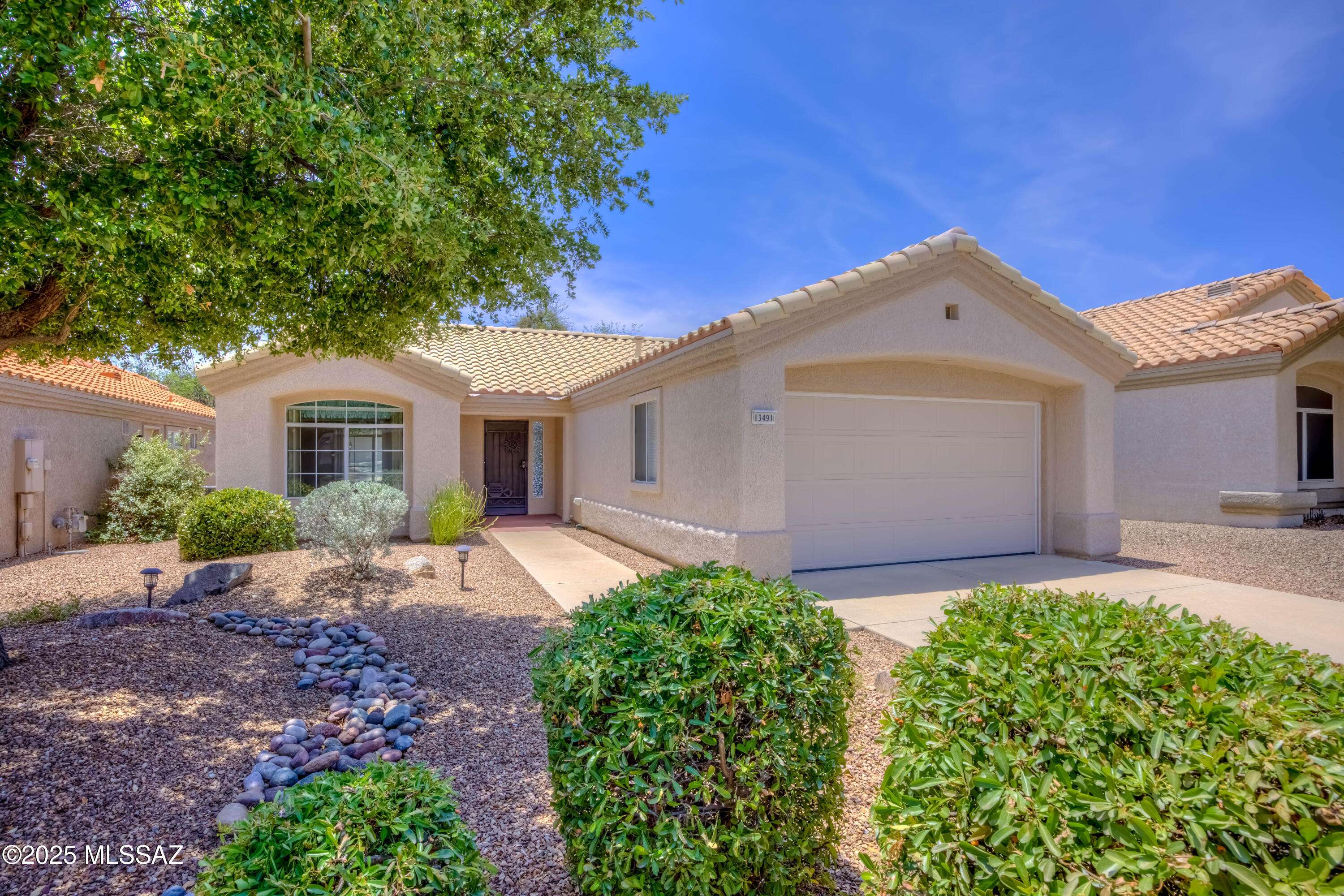 13491 N Tom Ryans Way, Oro Valley, AZ 85755