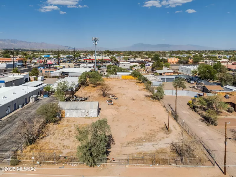 3130 N Los Altos Avenue #0, Tucson, AZ 85705