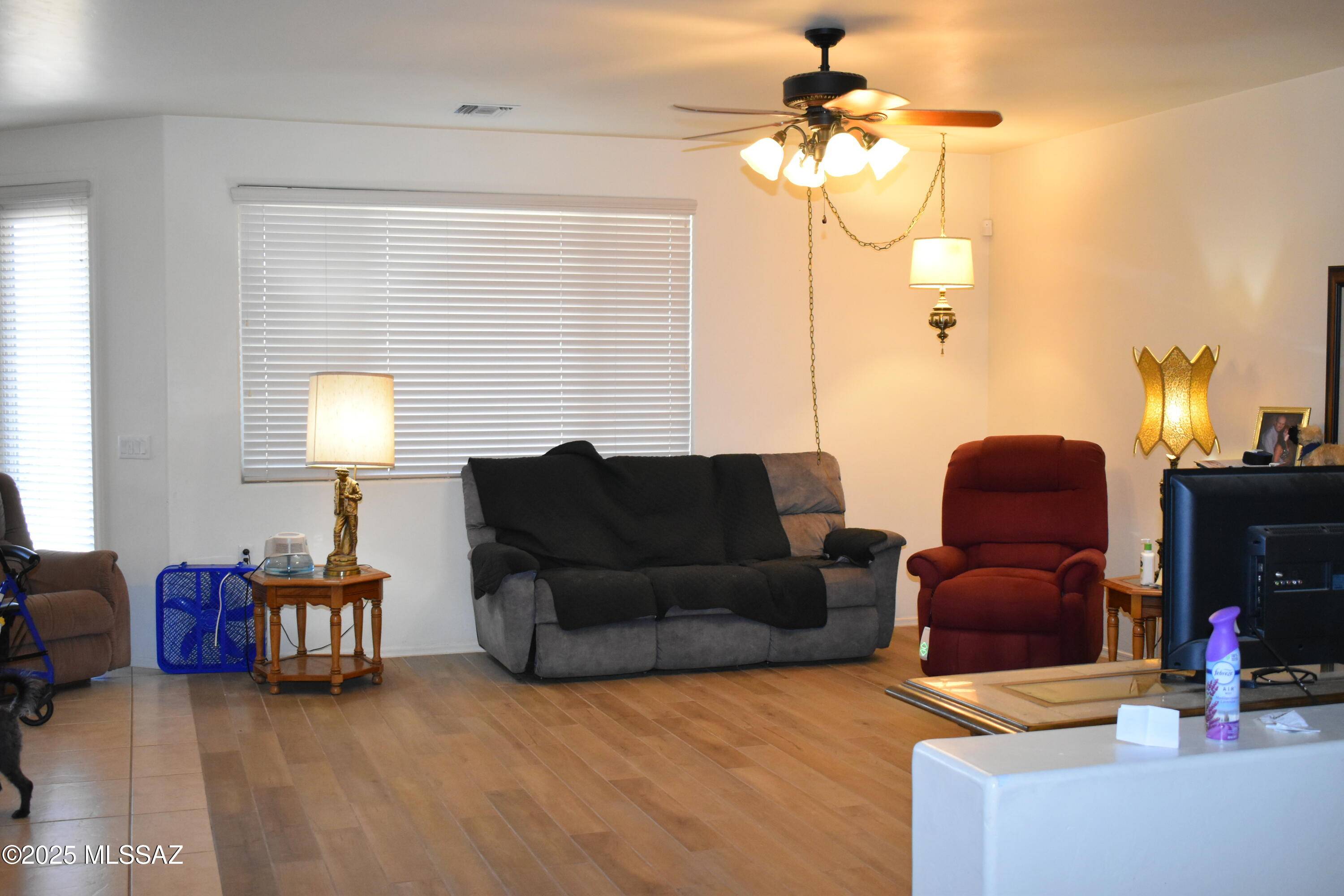 Benson, AZ 85602,1476 Big Room Place