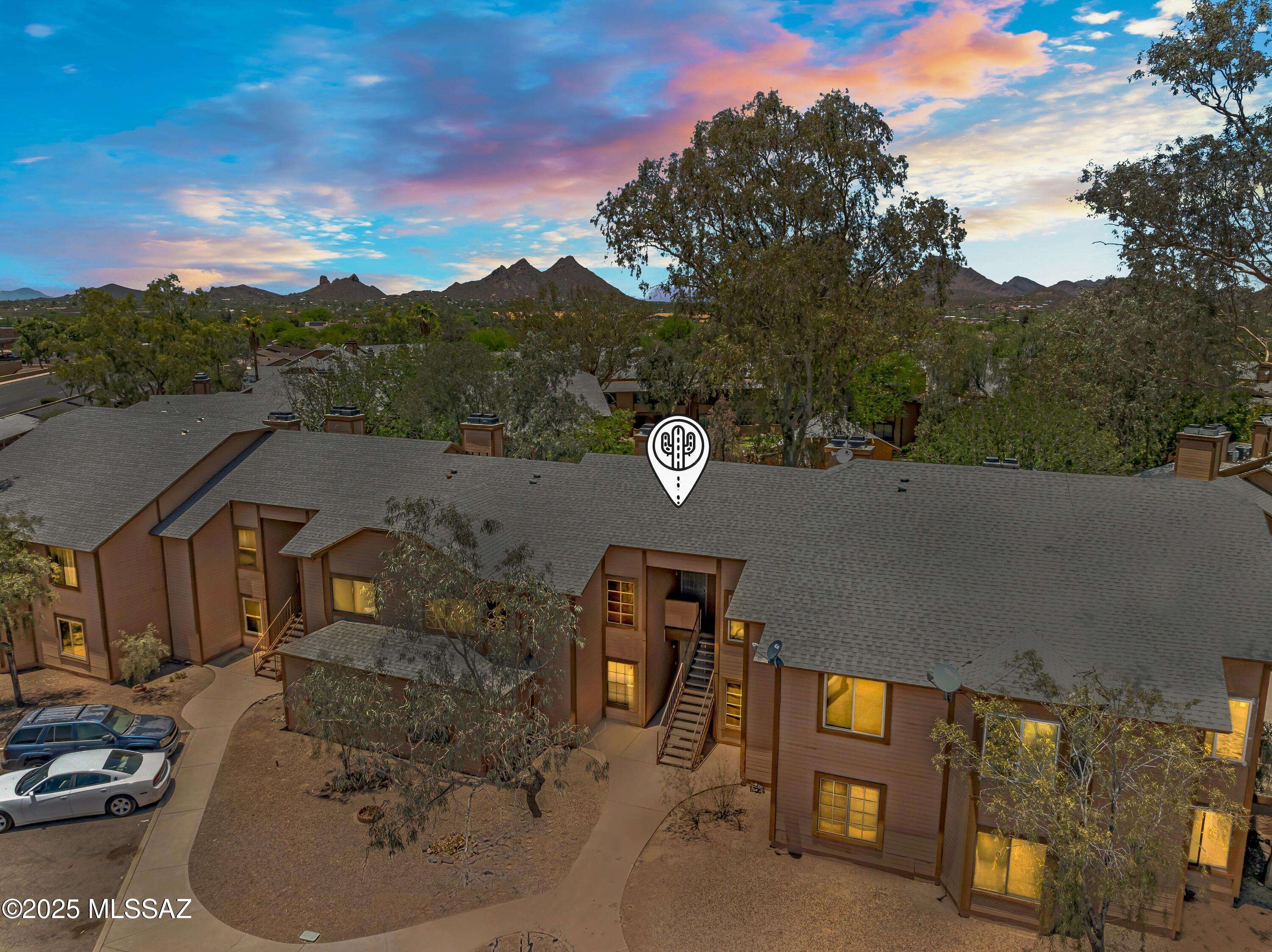 5682 S Wood Crest Drive, Tucson, AZ 85746