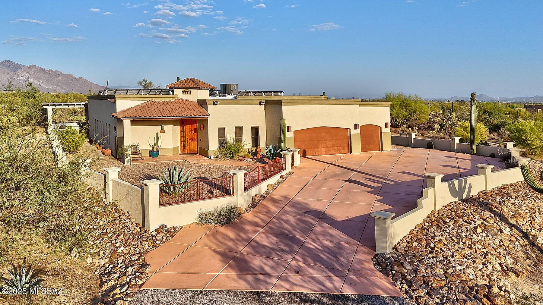 4889 W Camino de Manana, Tucson, AZ 85742