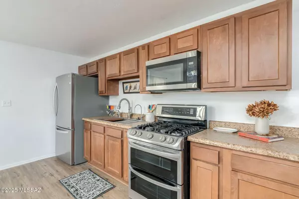 Tucson, AZ 85714,407 W Lincoln Street