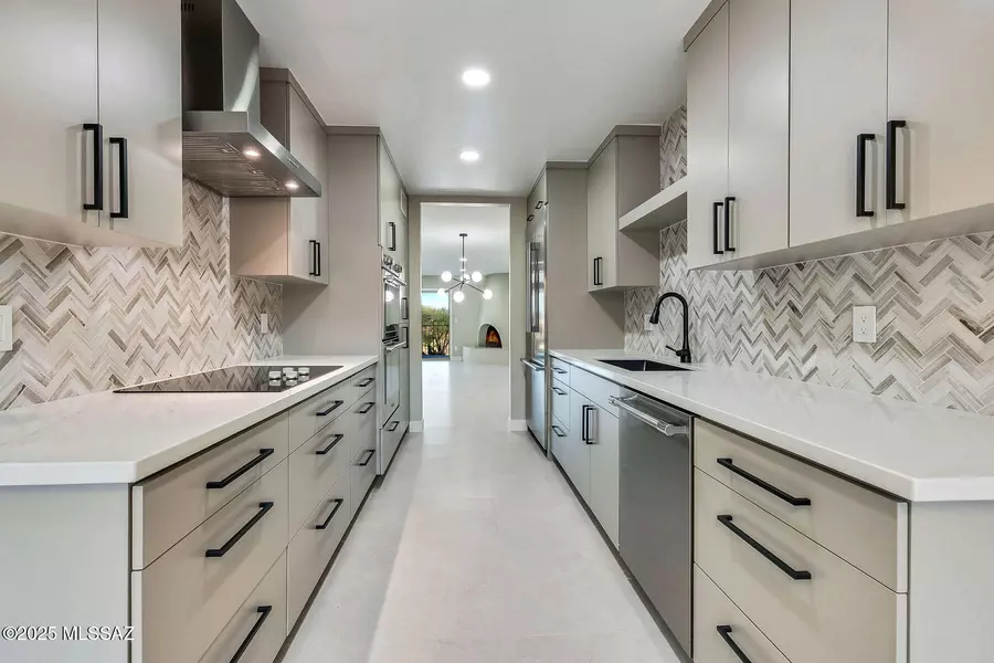 4900 E Placita Arenosa, Tucson, AZ 85718
