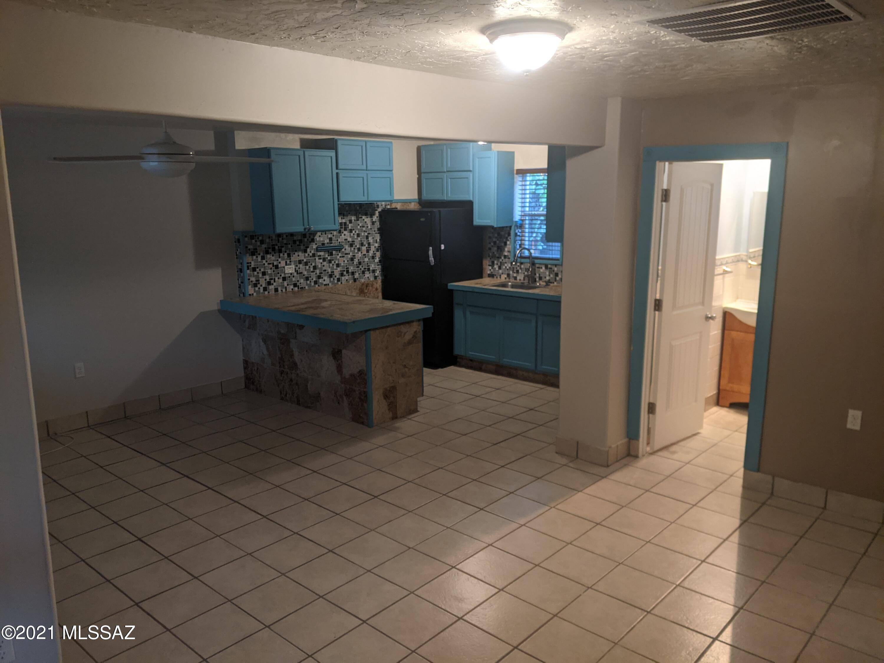 Tucson, AZ 85756,345 E Teton Road #4