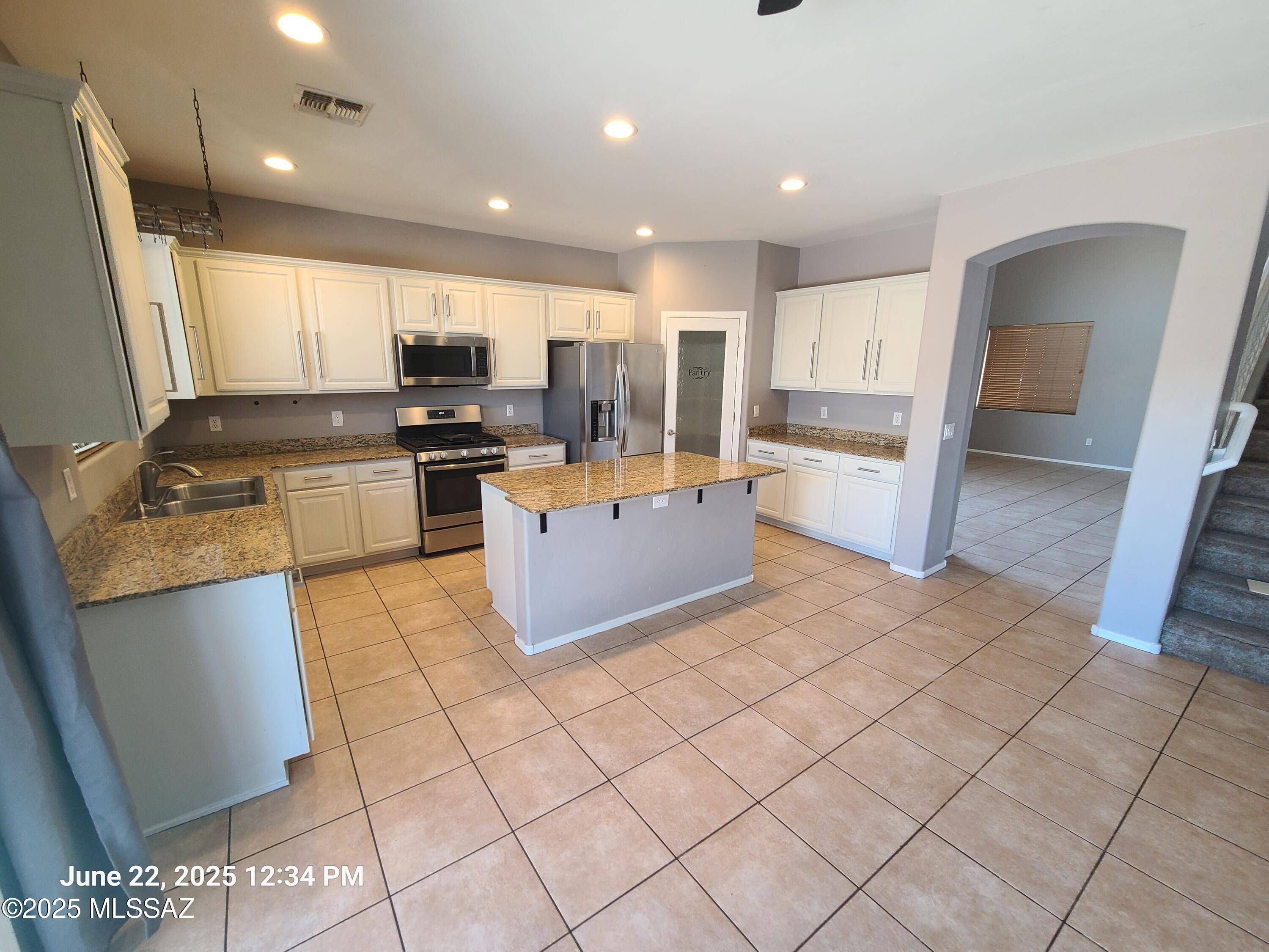 Vail, AZ 85641,10595 S Margie Place