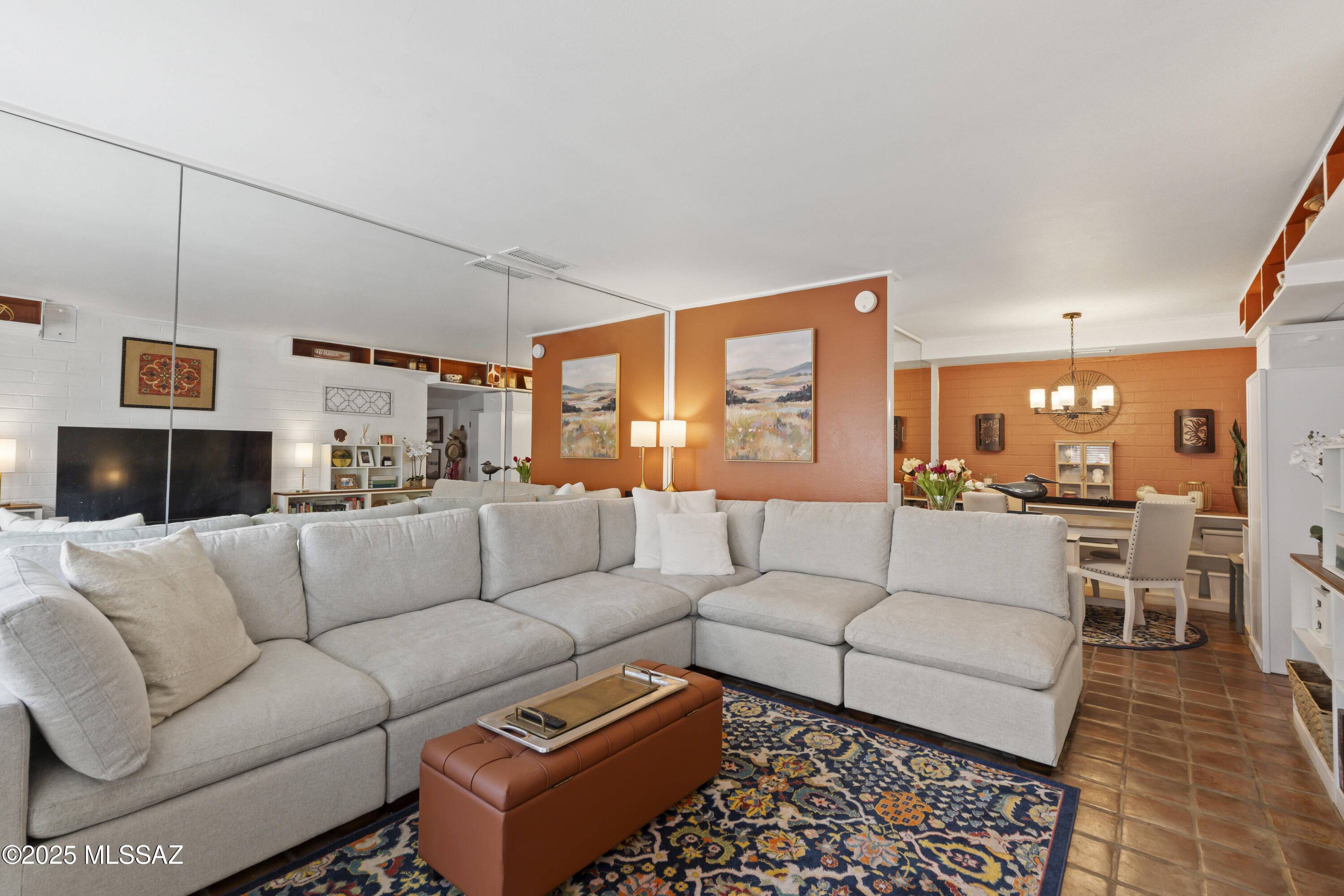 Tucson, AZ 85745,492 N Silverbell Road #Unit #A