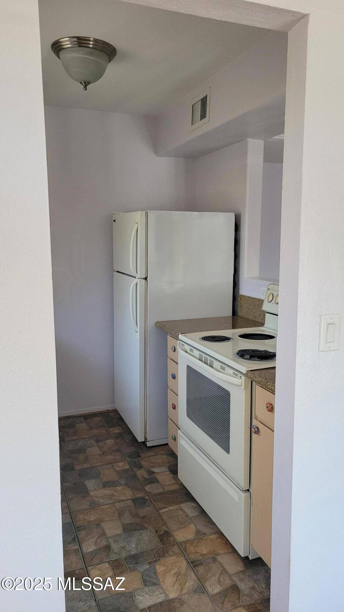 Tucson, AZ 85715,1967 N Camino Serna  #UNIT D