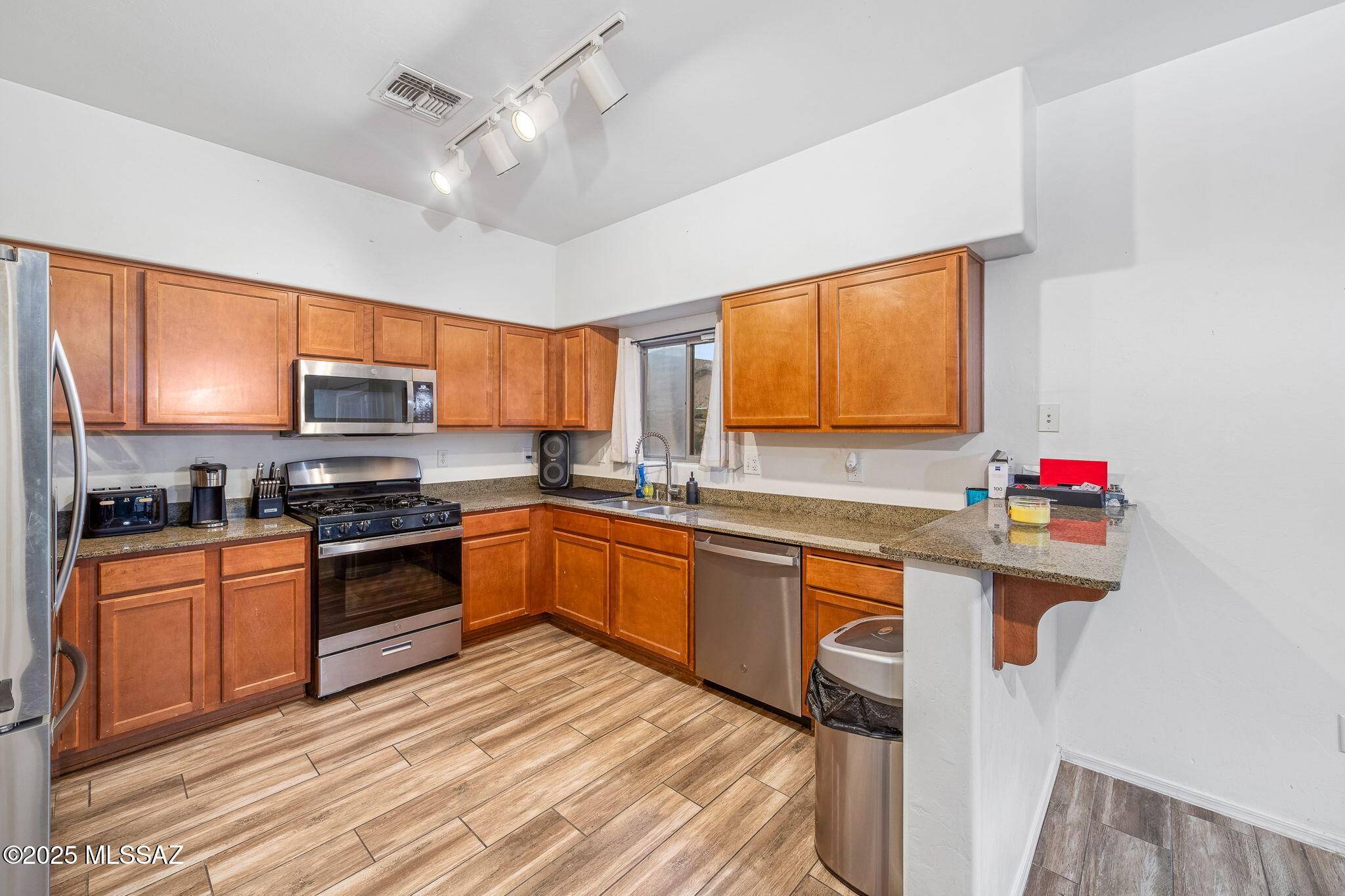 Sahuarita, AZ 85629,442 E Placita Cordel