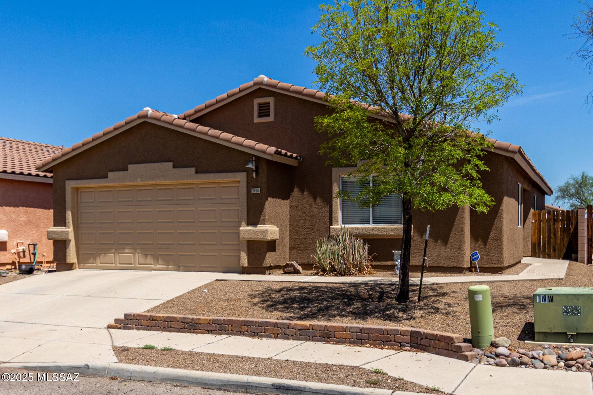 Tucson, AZ 85745,2150 W Roundwood Place