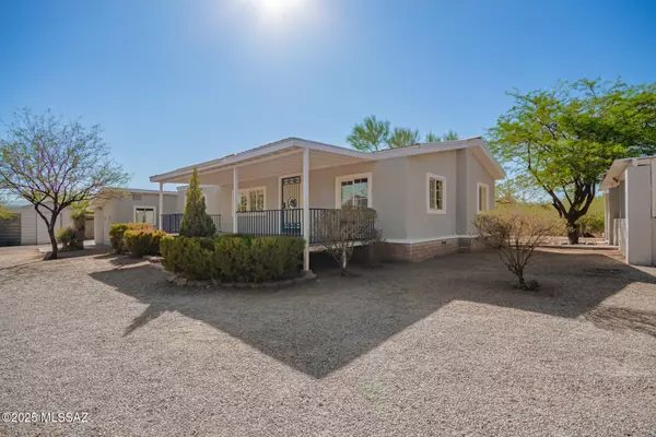 Tucson, AZ 85739,14587 N Twin Lakes Drive