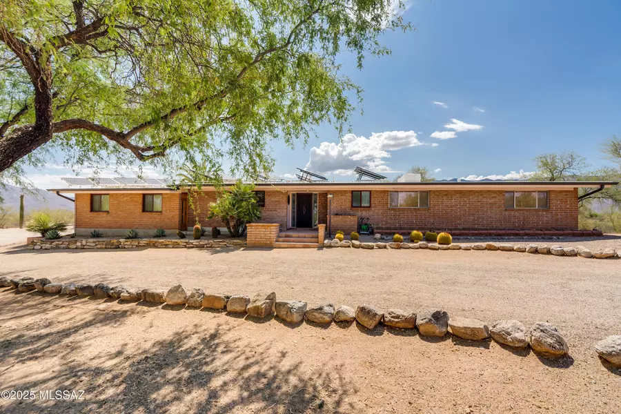 500 N Avenida Venado, Tucson, AZ 85748