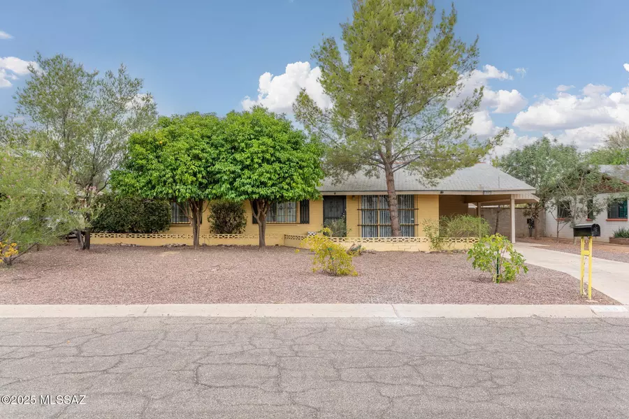 5982 E 23rd Street, Tucson, AZ 85711