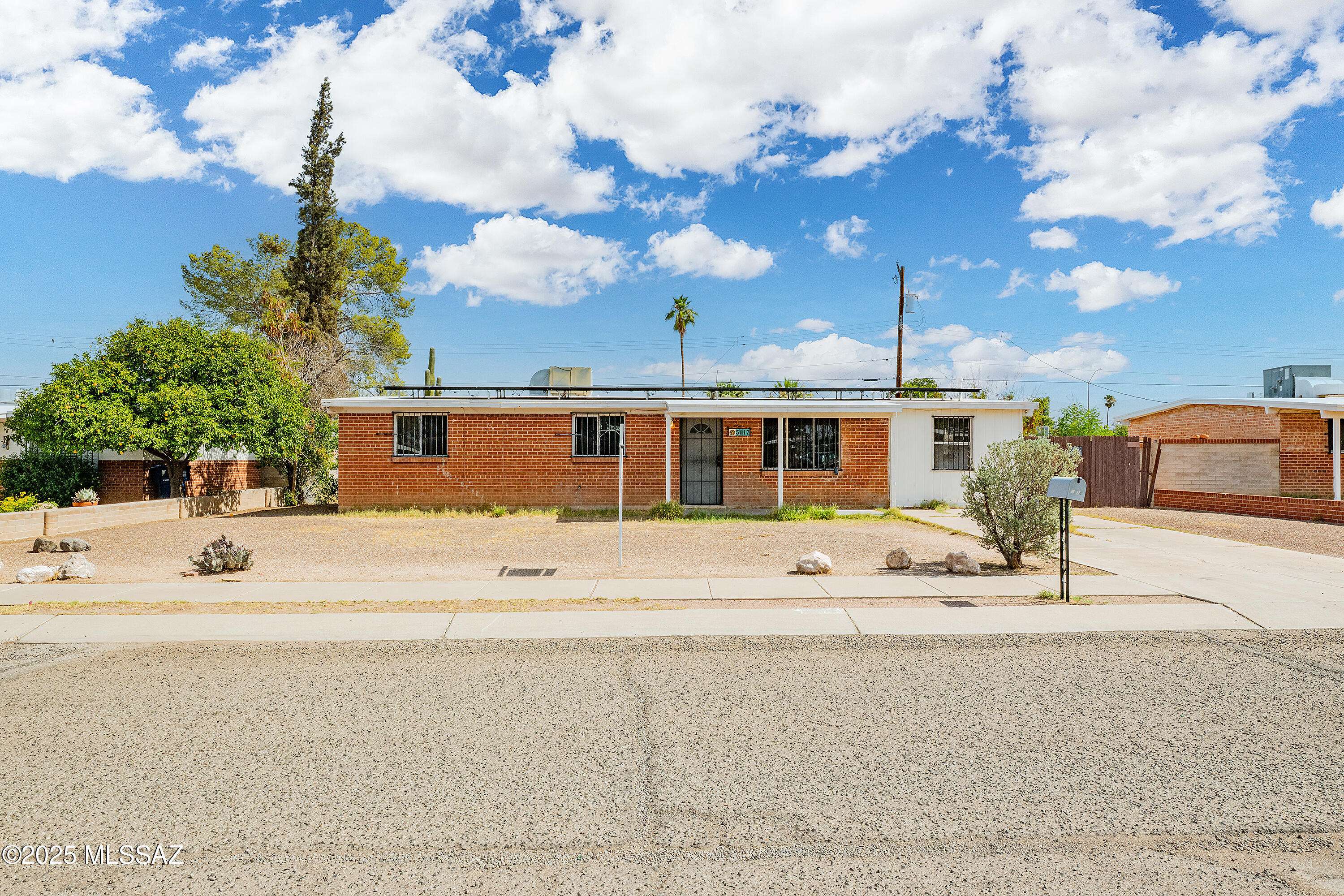 5117 E 25th Street, Tucson, AZ 85711