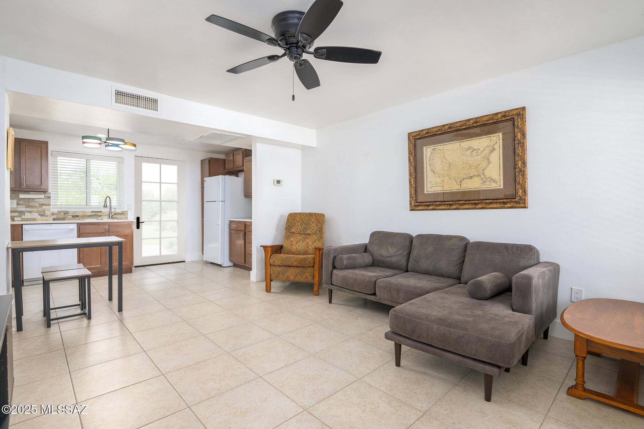 Green Valley, AZ 85614,277 S Paseo Sarta  #B
