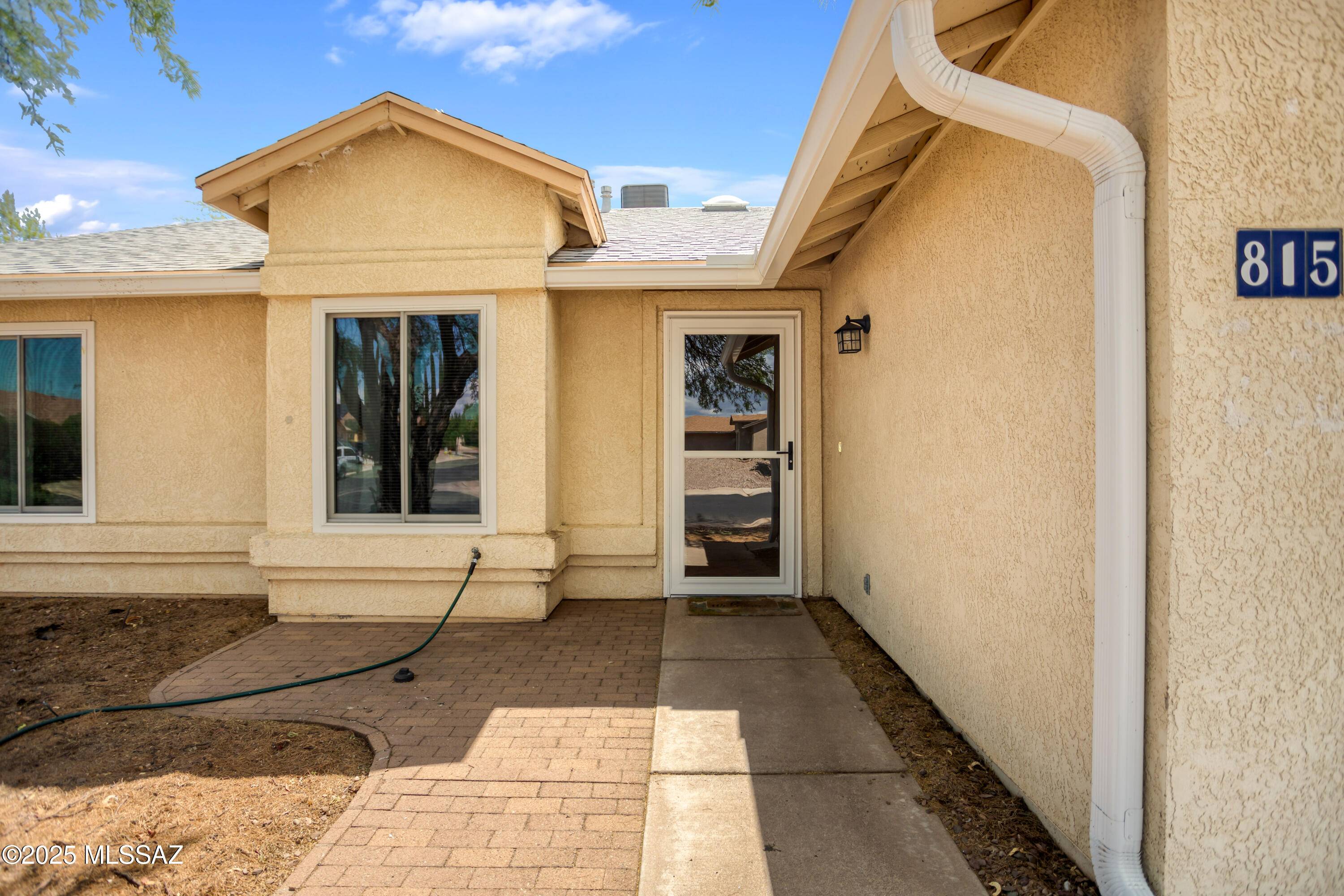815 Silverwood Drive, Sierra Vista, AZ 85635