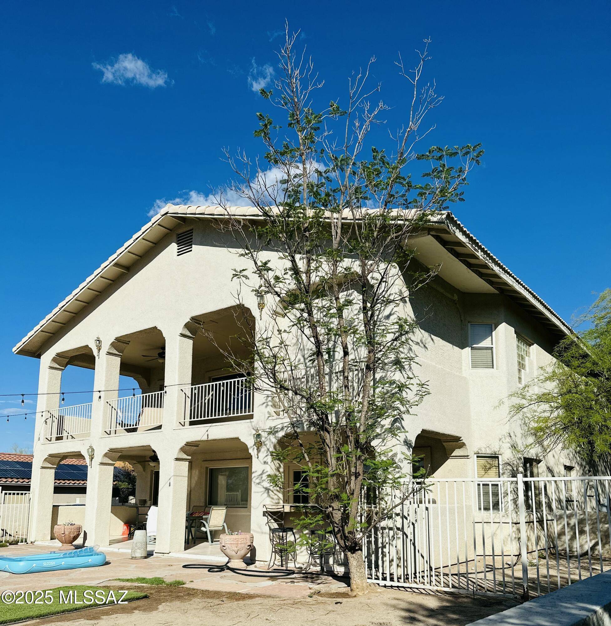 1140 S Singing Bird Court, Tucson, AZ 85745