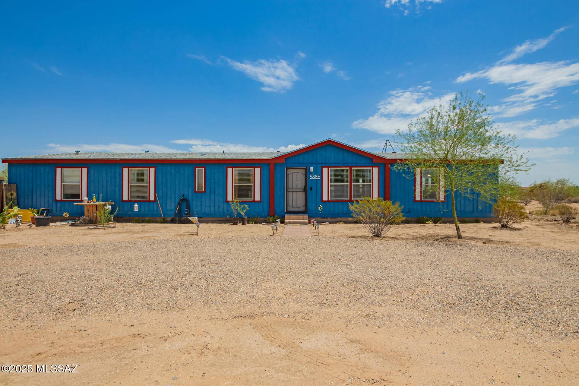 5386 N Whitetail Road, Marana, AZ 85653