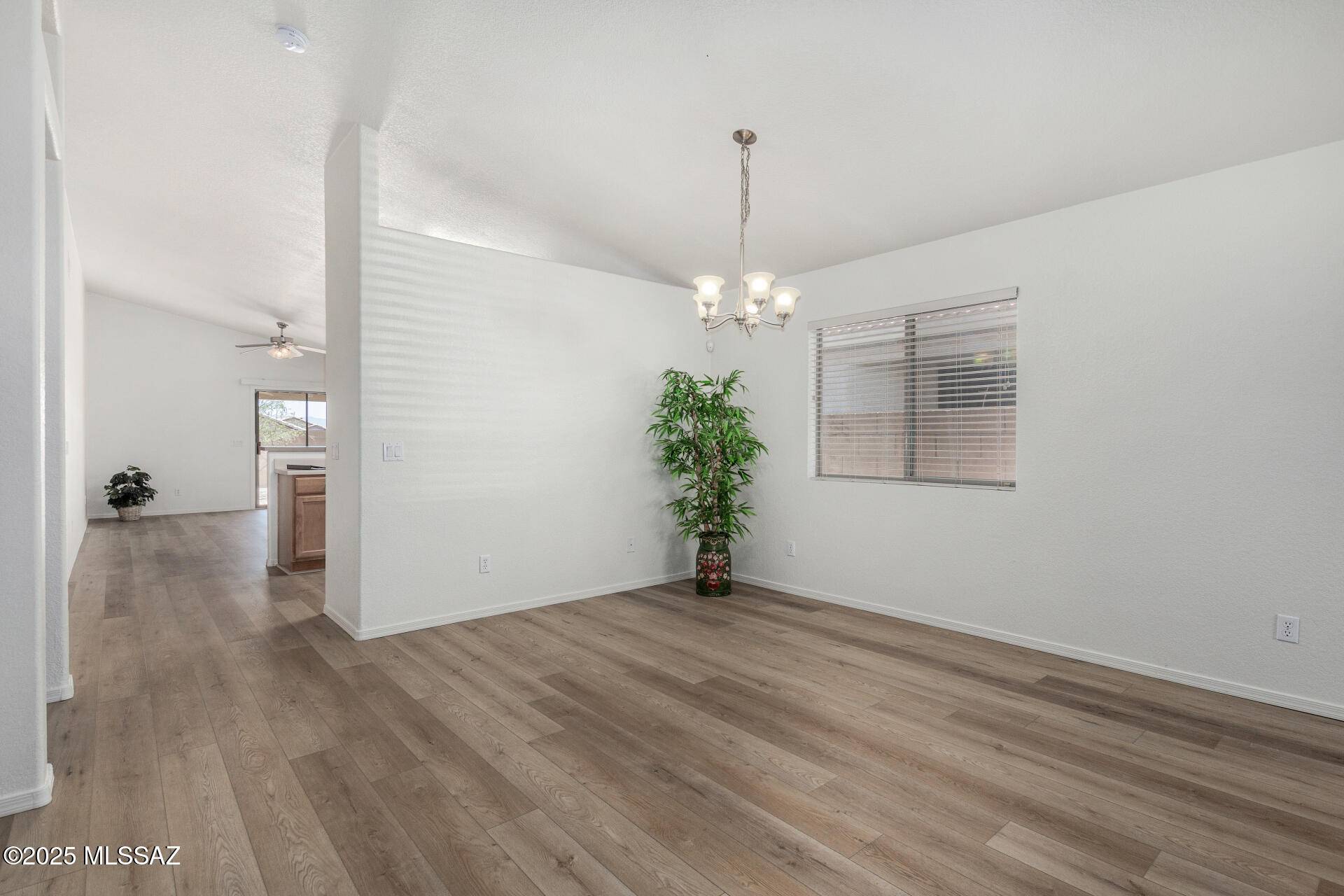 Tucson, AZ 85745,1516 N Old Ranch Road