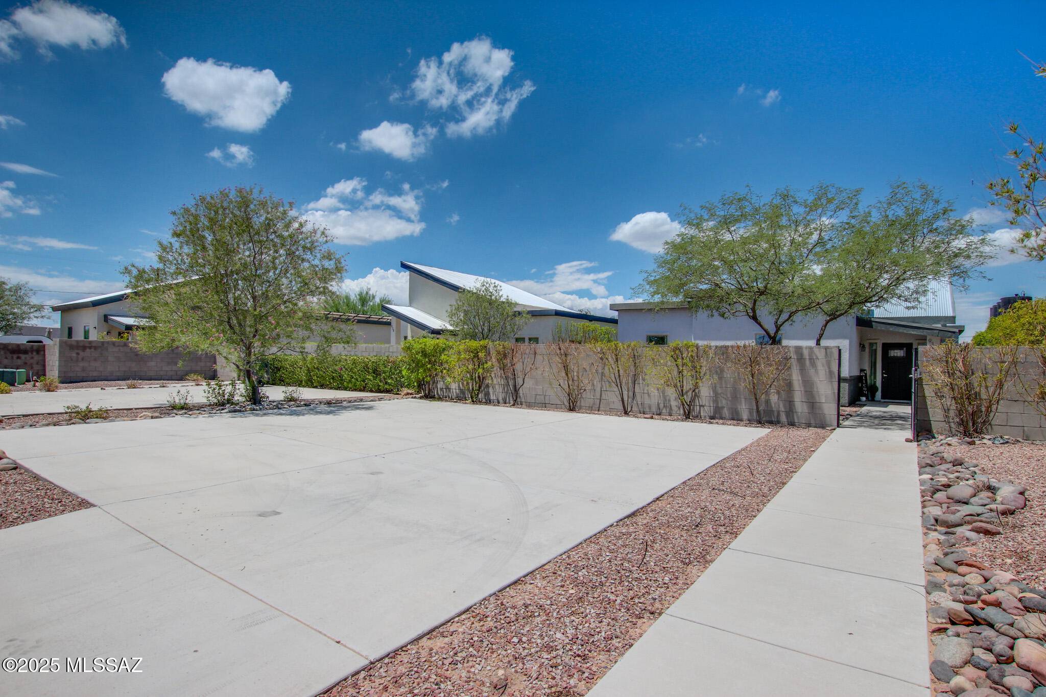 Tucson, AZ 85719,934 S Fremont Avenue