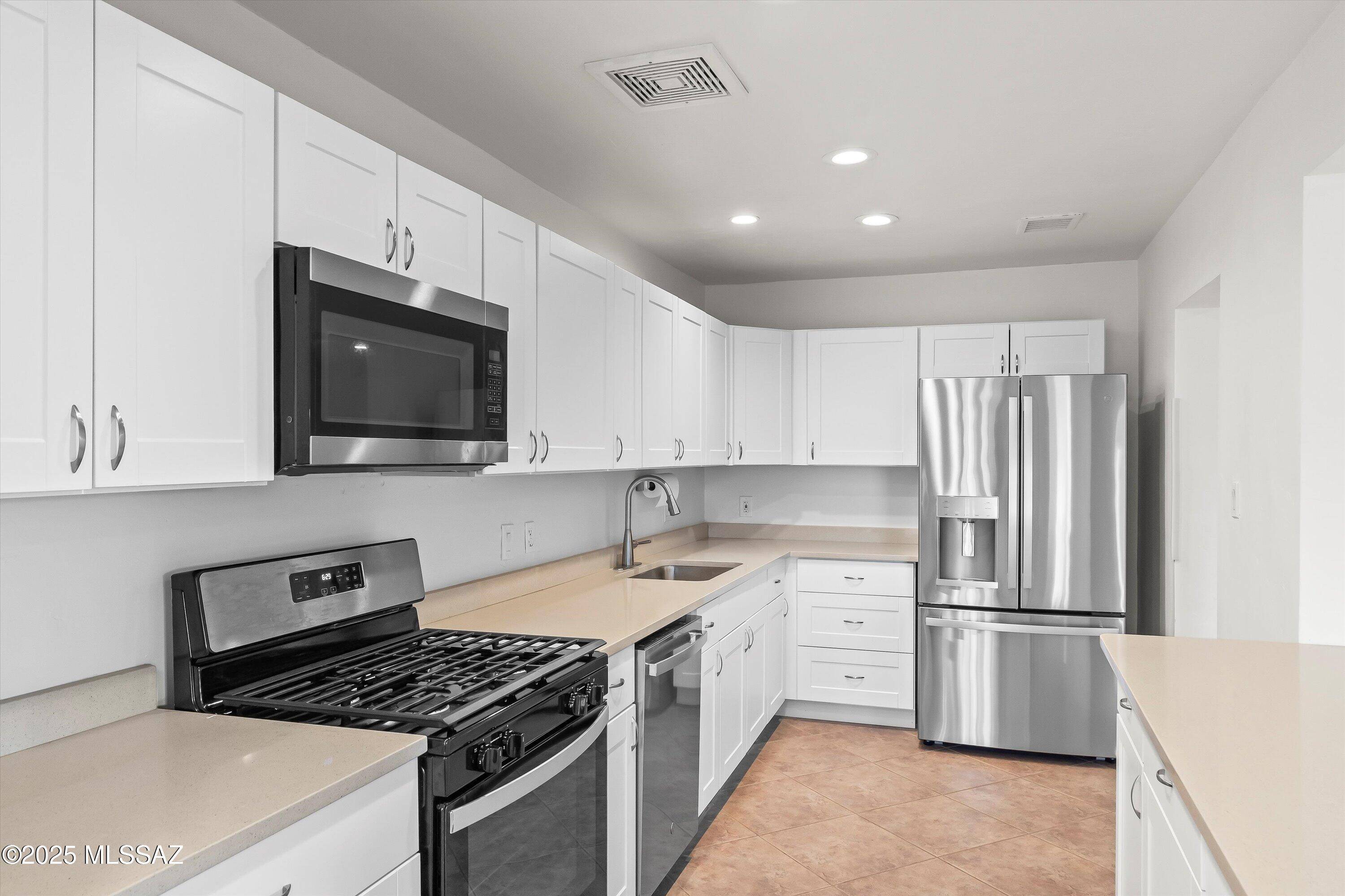 Tucson, AZ 85716,2917 E Malvern Street