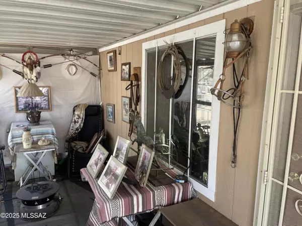 Benson, AZ 85602,260 S Land Avenue #17