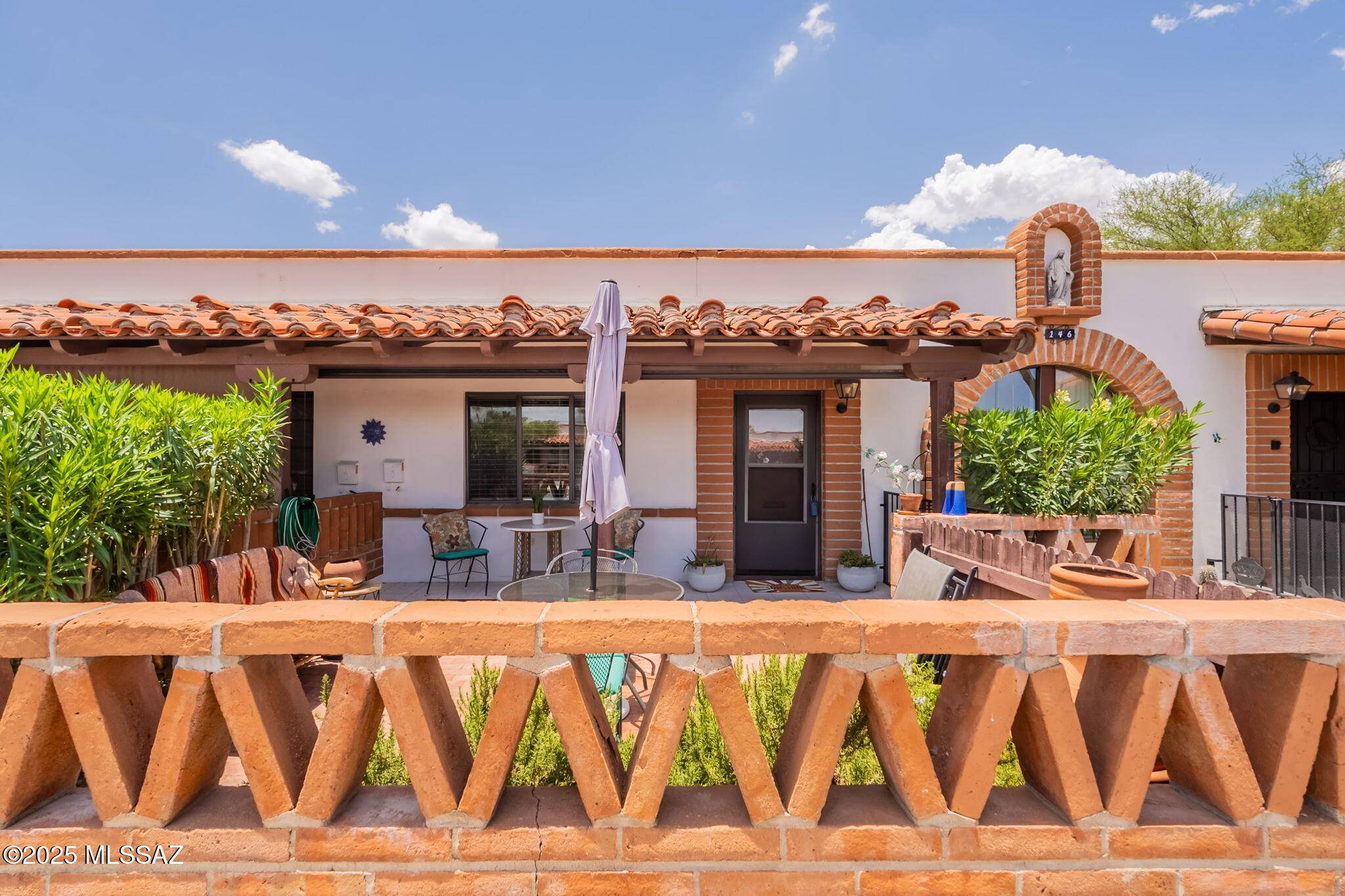 146 S Paseo Quinta  #APT B, Green Valley, AZ 85614