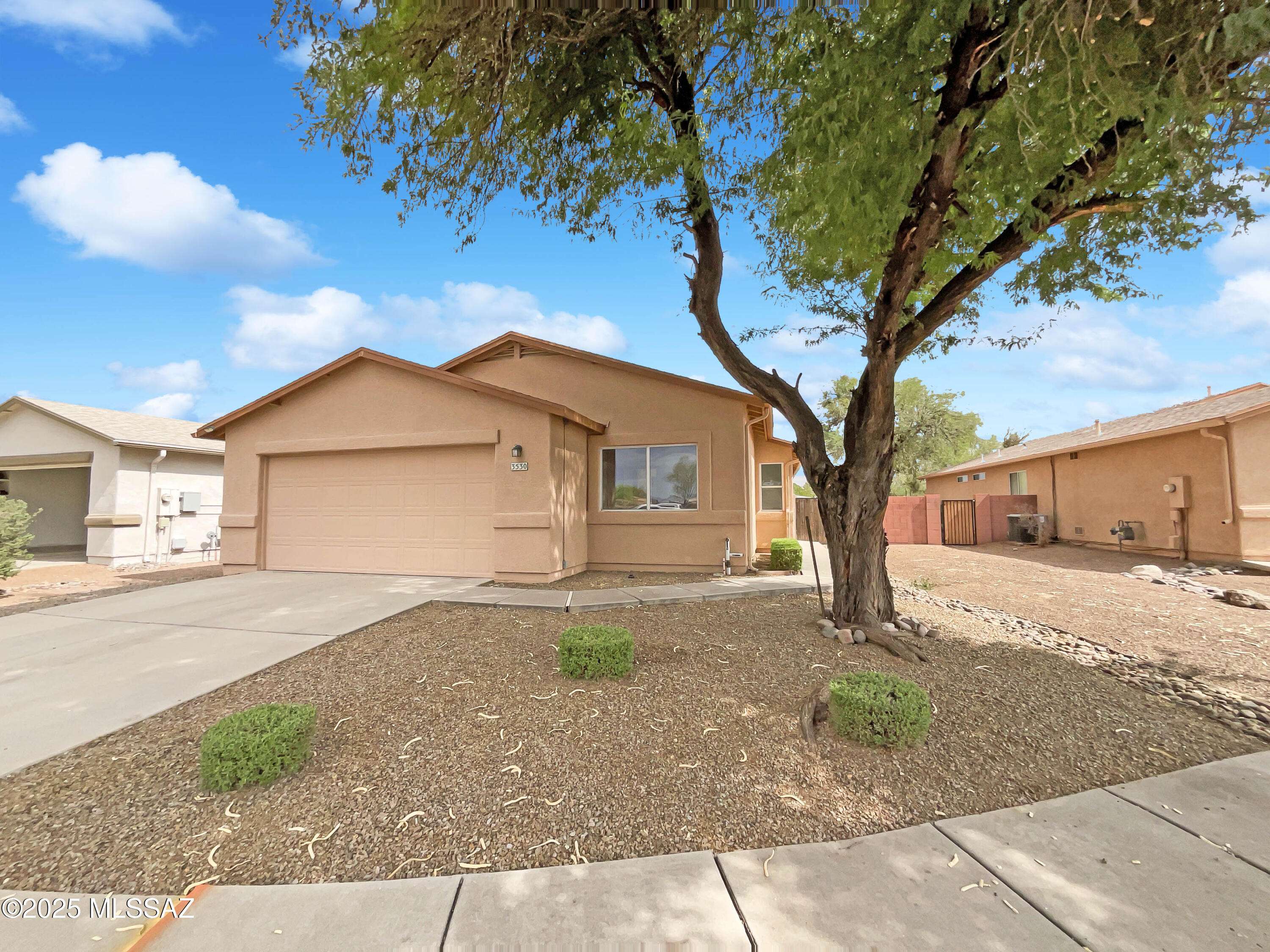 3530 W Ethan Crossing Lane, Tucson, AZ 85741