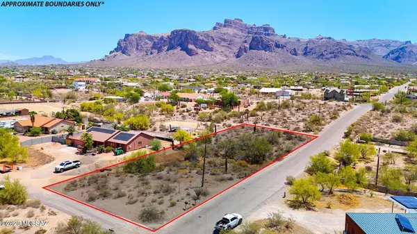 Apache Junction, AZ 85119,0 N Roadrunner Road