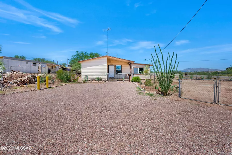 285 N Tawni Drive, Benson, AZ 85602
