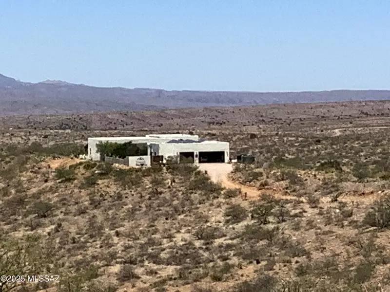 25365 W Fresnal Wash Way, Willcox, AZ 85643