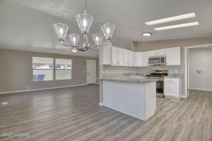 3781 S Peggy Lane, Tucson, AZ 85730