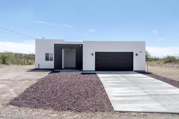Rio Rico, AZ 85648,219 Calle Ranaculo