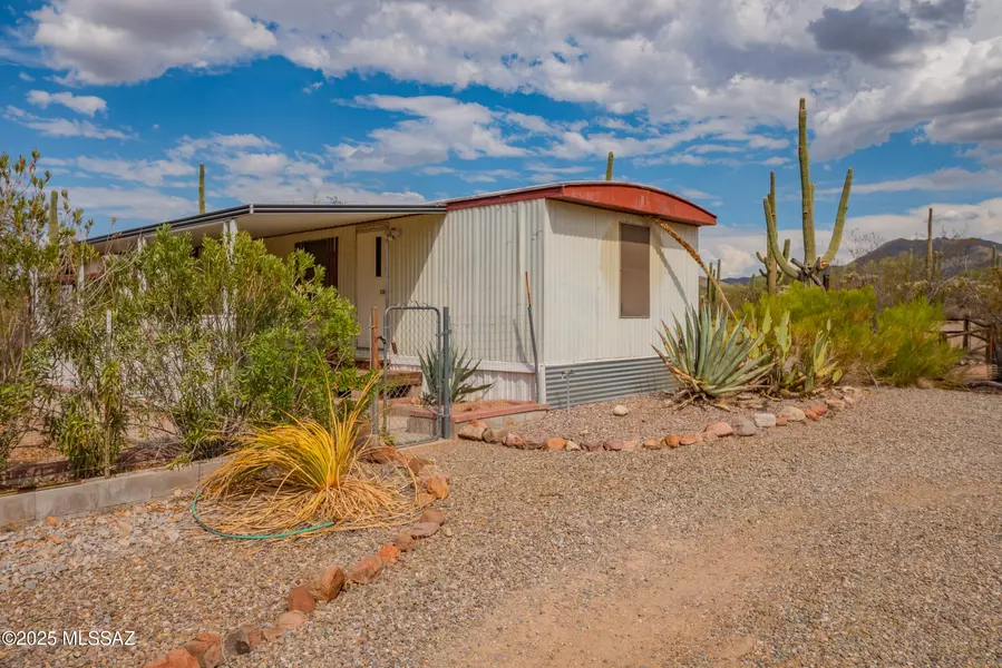 11970 W Saguaro Park Lane, Tucson, AZ 85743