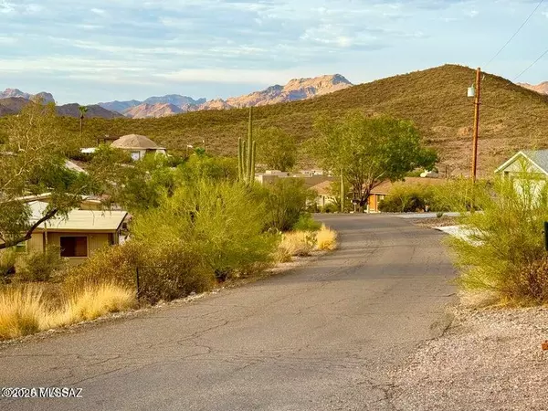 Queen Valley, AZ 85118,1033 N Sherwood Way