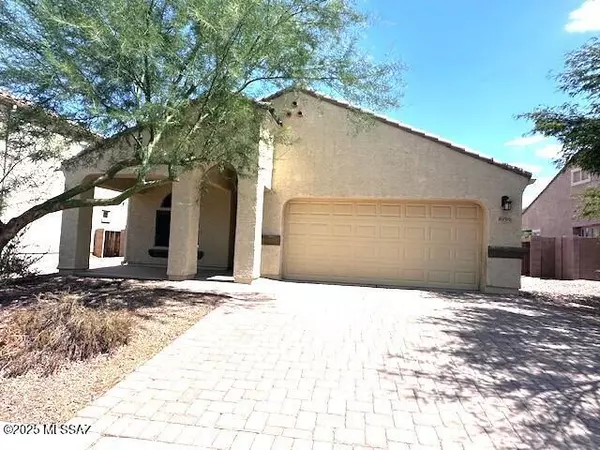 Marana, AZ 85653,8795 W Saguaro Moon Road