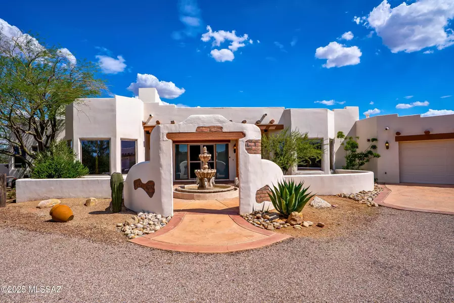 525 W Paseo Santa Isabel, Green Valley, AZ 85622