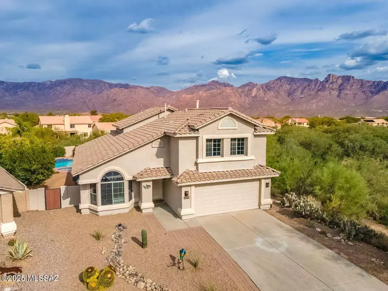 12744 N Lantern Way, Oro Valley, AZ 85755