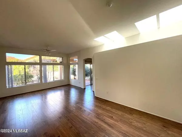 Oro Valley, AZ 85755,2247 E Jonquil Street