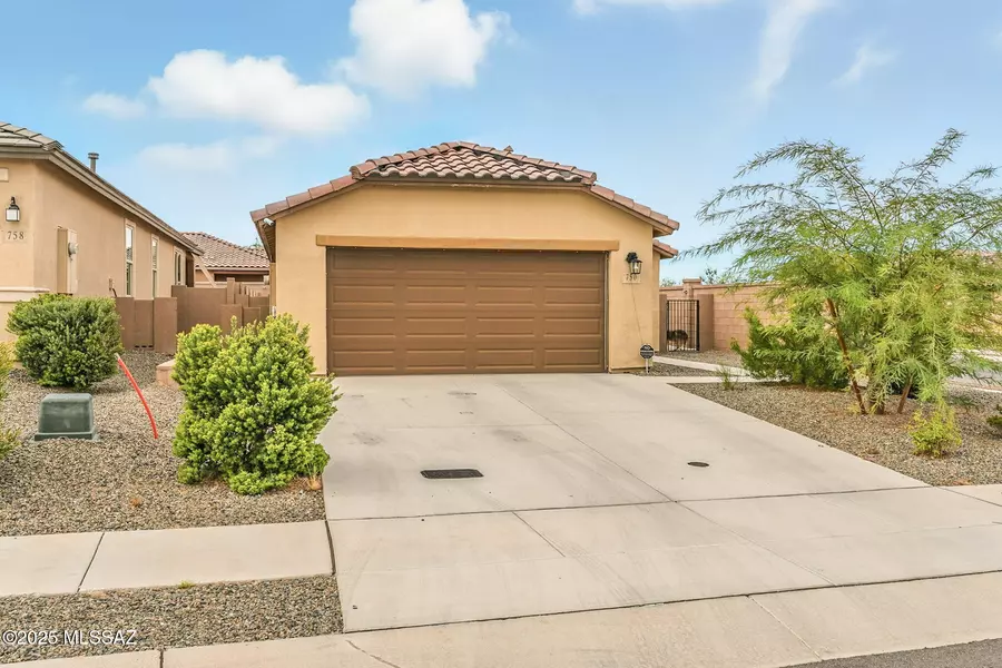 750 W Calle Calca, Sahuarita, AZ 85629