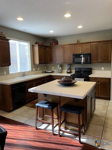 Imperial, CA 92243,677 COSTA AZUL ST