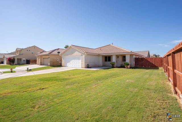 El Centro, CA 92243,3402 SUNFLOWER CT