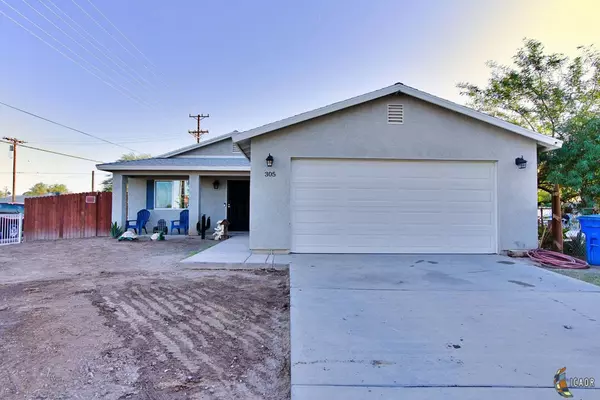 305 W Holt Ave, El Centro, CA 92243