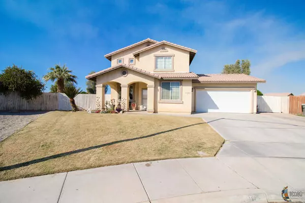 1082 Eucalyptus Ave, Brawley, CA 92227