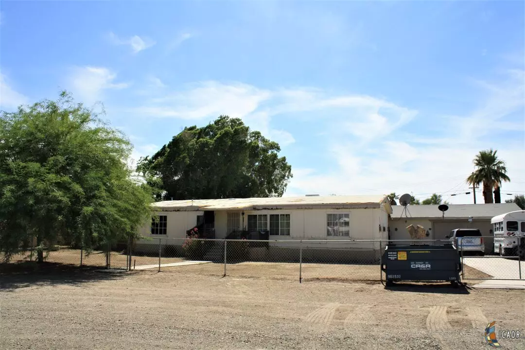 Niland, CA 92257,307 0 3rd St