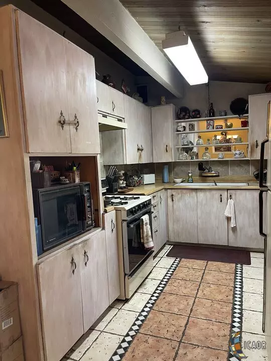 El Centro, CA 92243,1538 Ross Ave