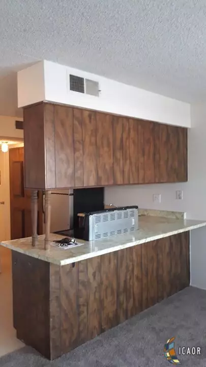 El Centro, CA 92242,1888 S 4th St