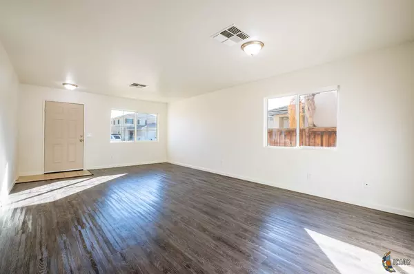 Imperial, CA 92251,241 Shoshonean Dr