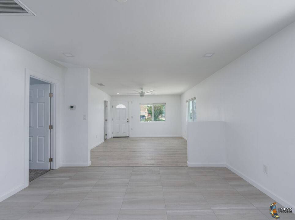 Calexico, CA 92231,524 E 3rd St